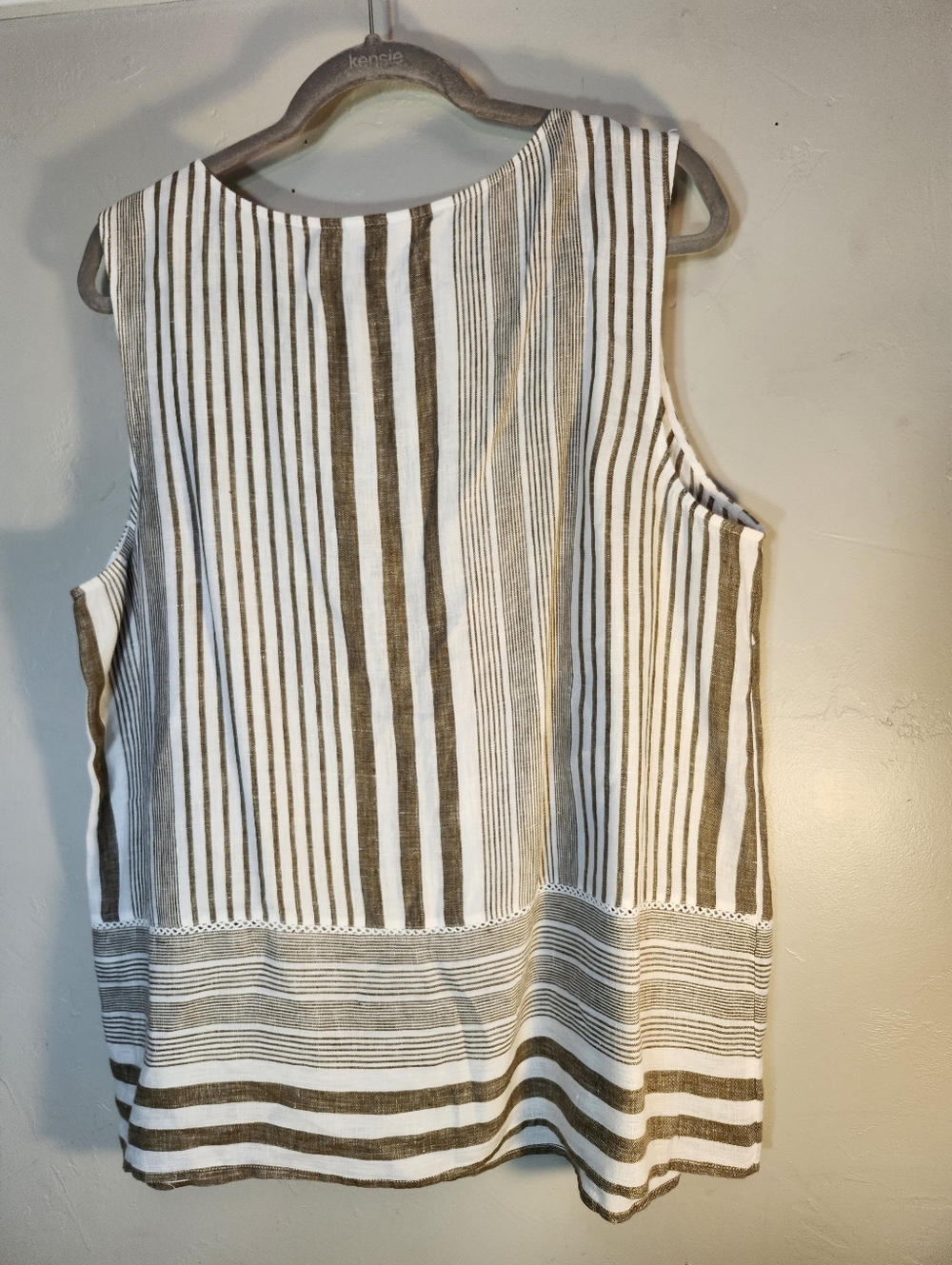 J. Jill Striped Sleeveless Linen Tank in White & Brown - Picture 5 of 7